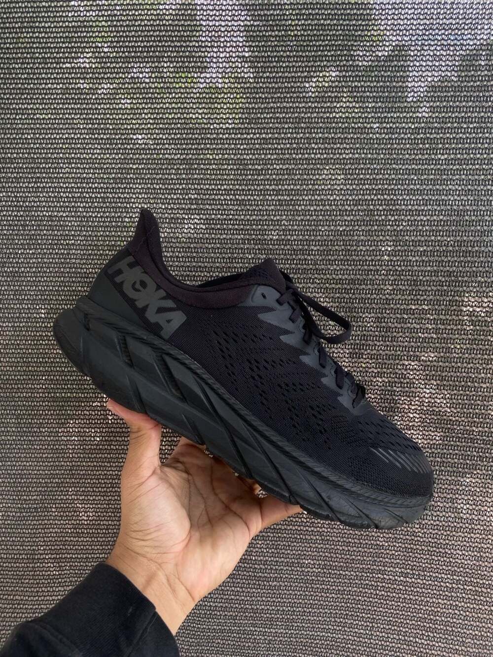 Hoka One One Clifton 7 Triple Black Running Shoes Men's Size 12